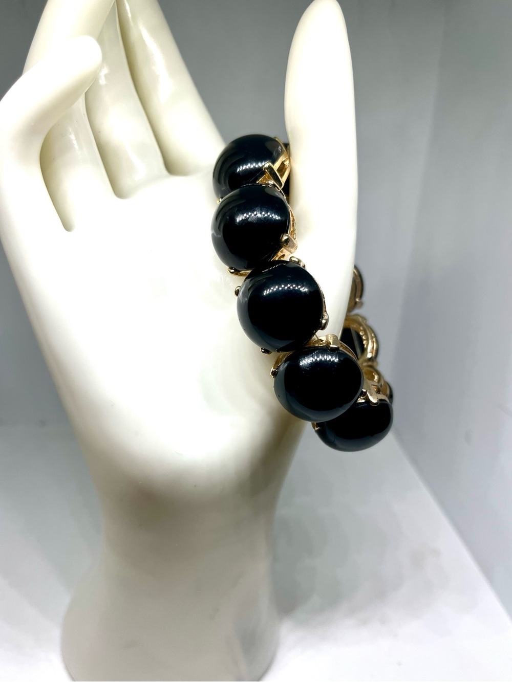 Graciano  Black Bead Stretch Bracelet